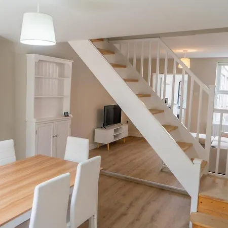 Your Perfect Away From ワーキントン